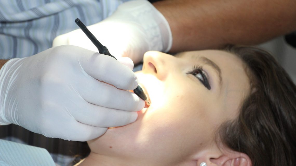 Specjalistyczne leczenie stomatologiczne