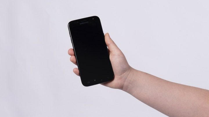 Akcesoria na telefon – najbardziej przydatne opcje