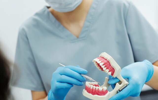 Zastosowanie protezy overdenture w leczeniu zębów!