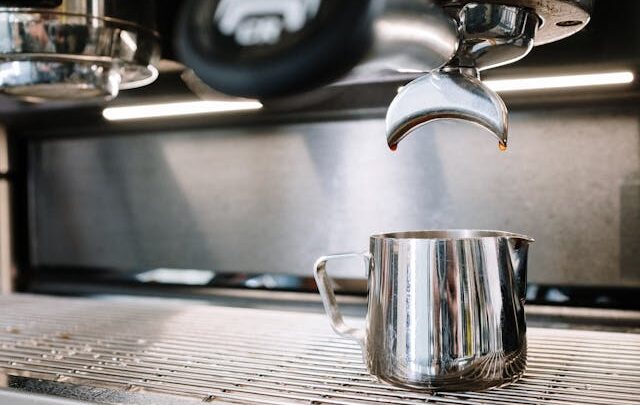 Jakie rodzaje kawy można zaparzyć w ekspresie Rancilio Silvia?